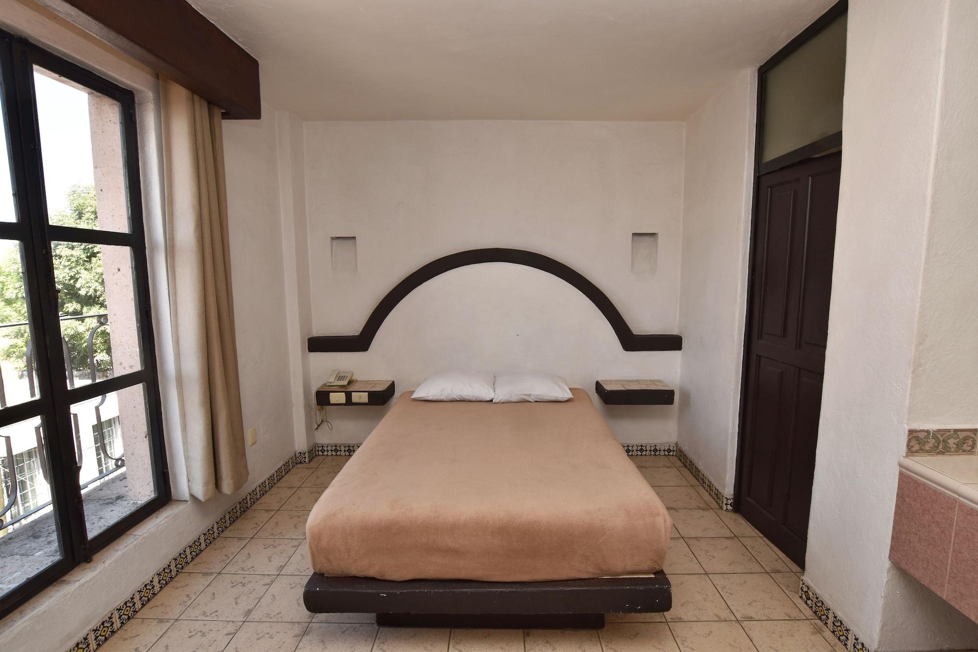 Hotel Plaza Morelia Exterior foto