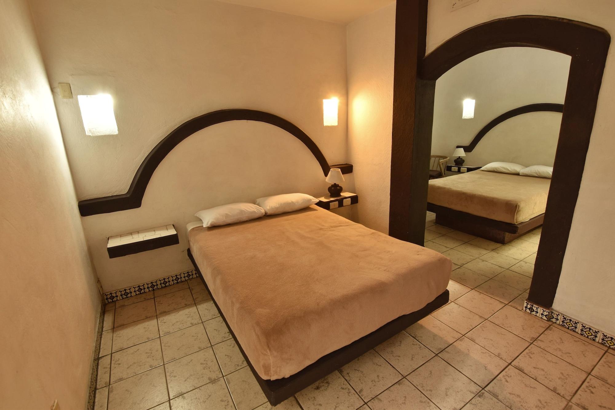 Hotel Plaza Morelia Exterior foto