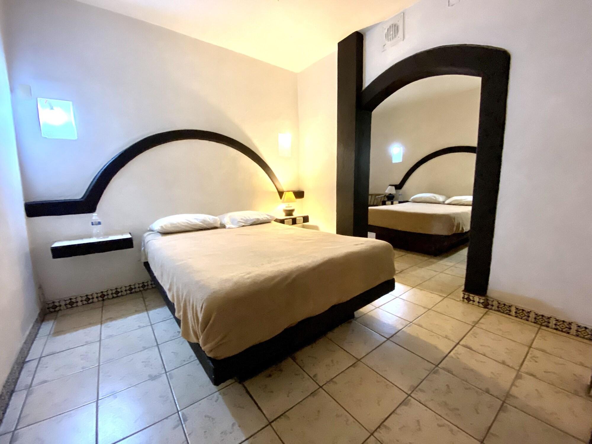 Hotel Plaza Morelia Exterior foto